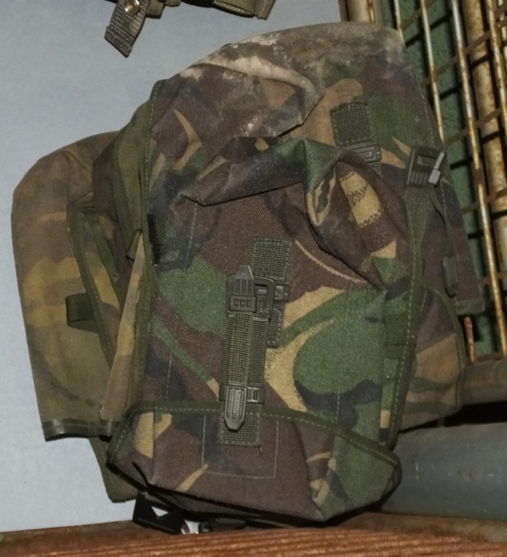 Army Surplus - Stretcher Cover, Canvas Bag,Sheath - Image 3 of 4