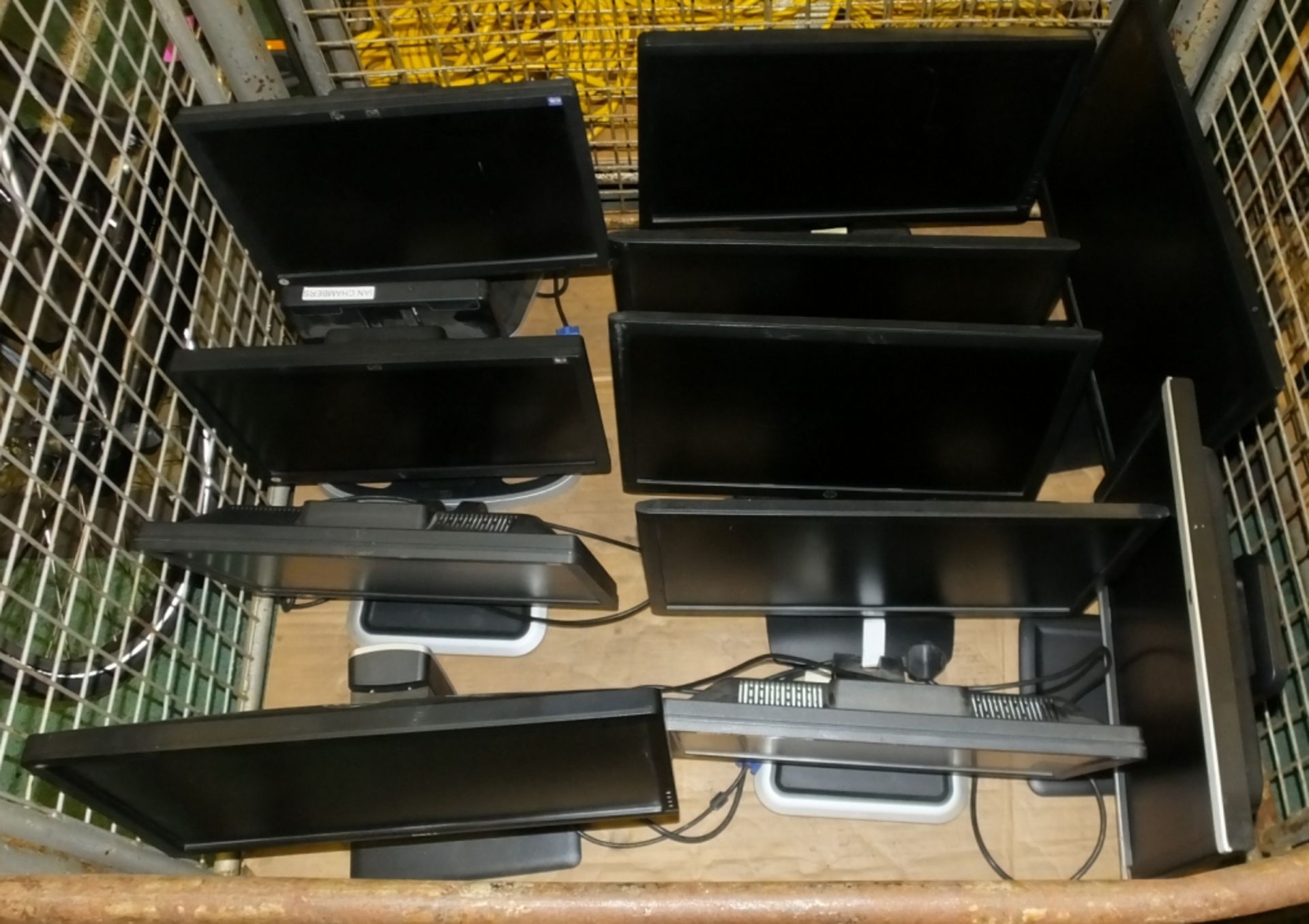 11x PC Monitors - Dell, HP