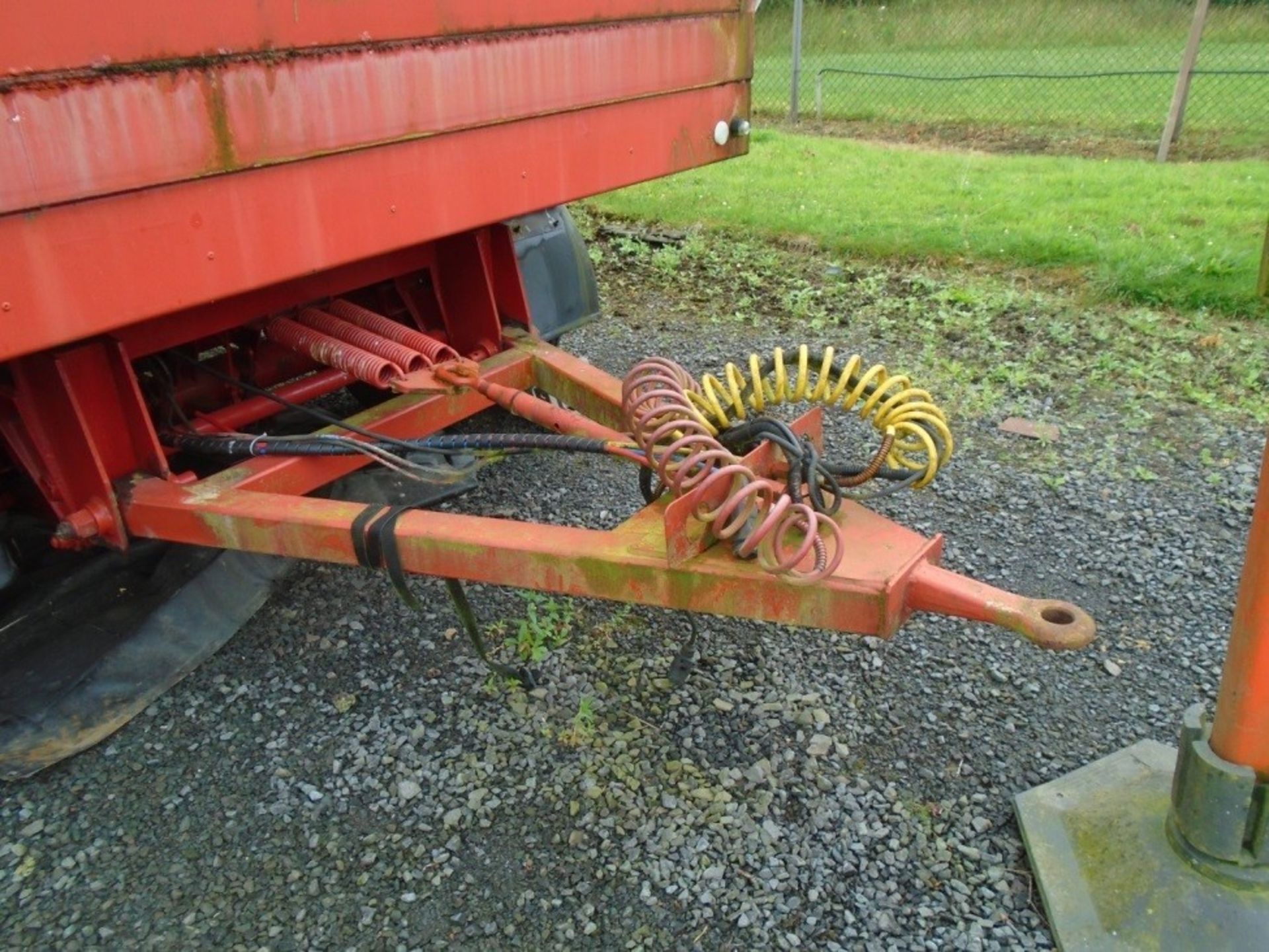 DORMAN TYPE 6SETCR SIX CYLINDER DIESEL ENGINE 500KVA GENERATOR IN ACCOUSTIC TRAILER - Image 2 of 7