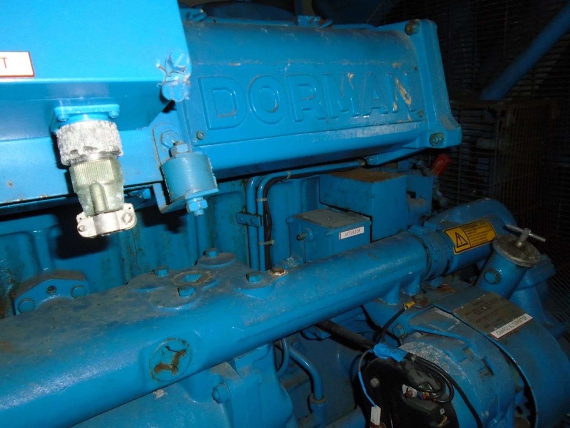 DORMAN TYPE 6SETCR SIX CYLINDER DIESEL ENGINE 500KVA GENERATOR IN ACCOUSTIC TRAILER - Image 11 of 12