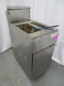 MOFFAT FASTFRI MODEL FF15 S/S GAS TWIN BASKET DEEP FAT FRYER