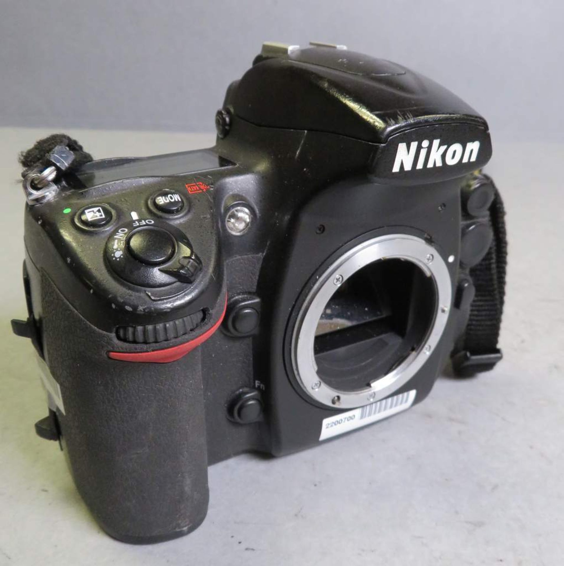 Nikon D700 Camera body - no battery or accessories - Image 2 of 6