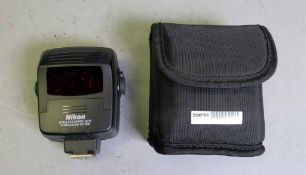 Nikon Wireless Speedlight SU-800 Flash Head, carry bag