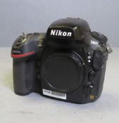 Nikon D800 Camera body with battery