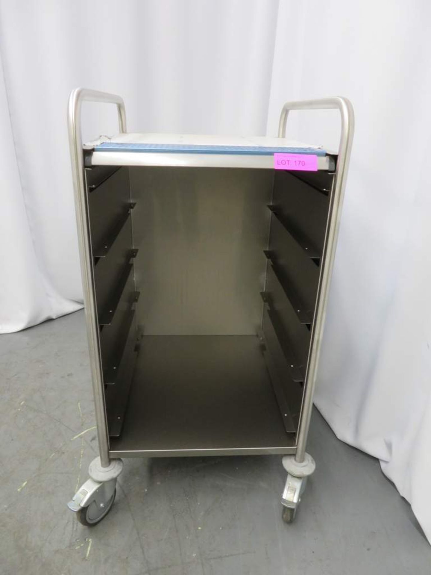 PORTABLE STAINLESS STEEL 4 TRAY SERVERING CABINET - Image 3 of 5