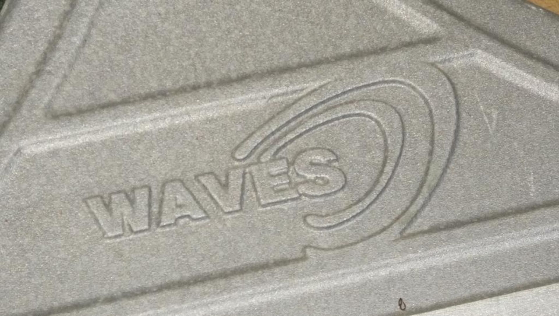2x Waves Naval Ships Speakers - Image 3 of 4