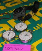 3x Stopwatches, 1x DWE Compass