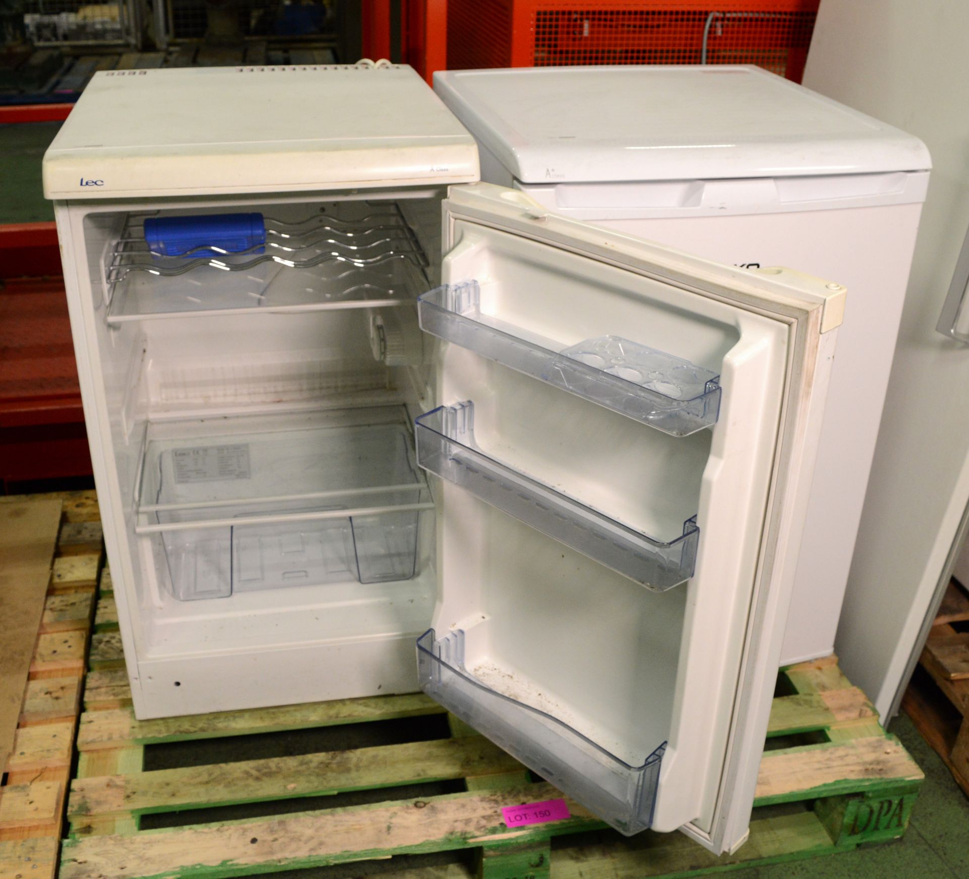 Beko Refrigerator, LEC Refrigerator - Image 2 of 3