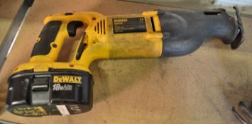 DeWalt DW938 Reciprocating Saw Cordless