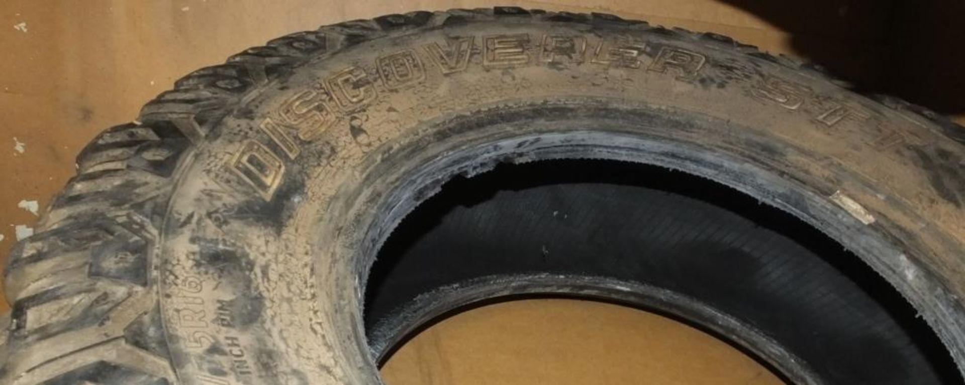 1x Cooper Discover STT Tyre - LT265 / 75R16 - Image 3 of 4