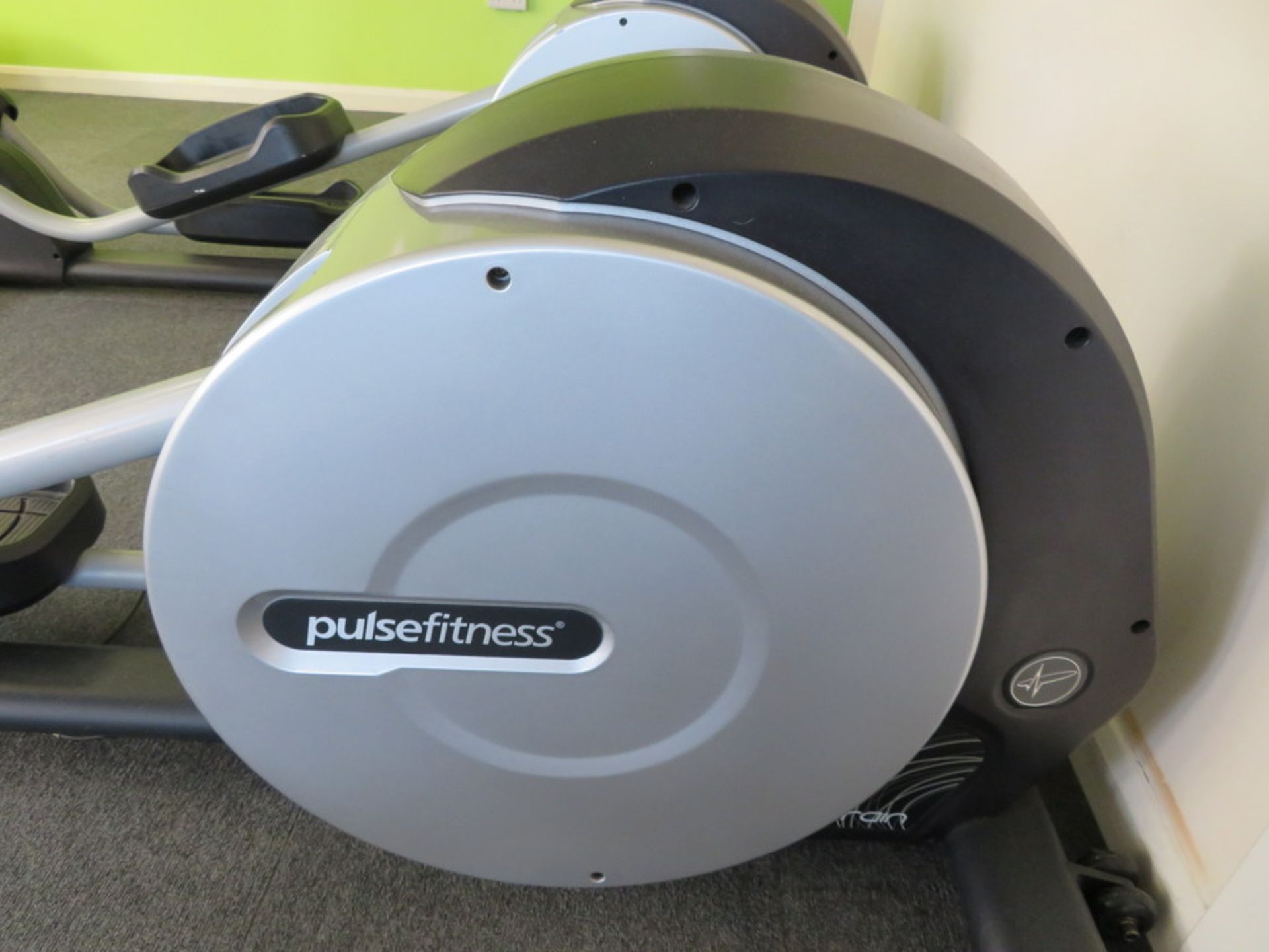 2013 PULSE FITNESS MODEL 280GF CROSS TRAINER - Image 2 of 6