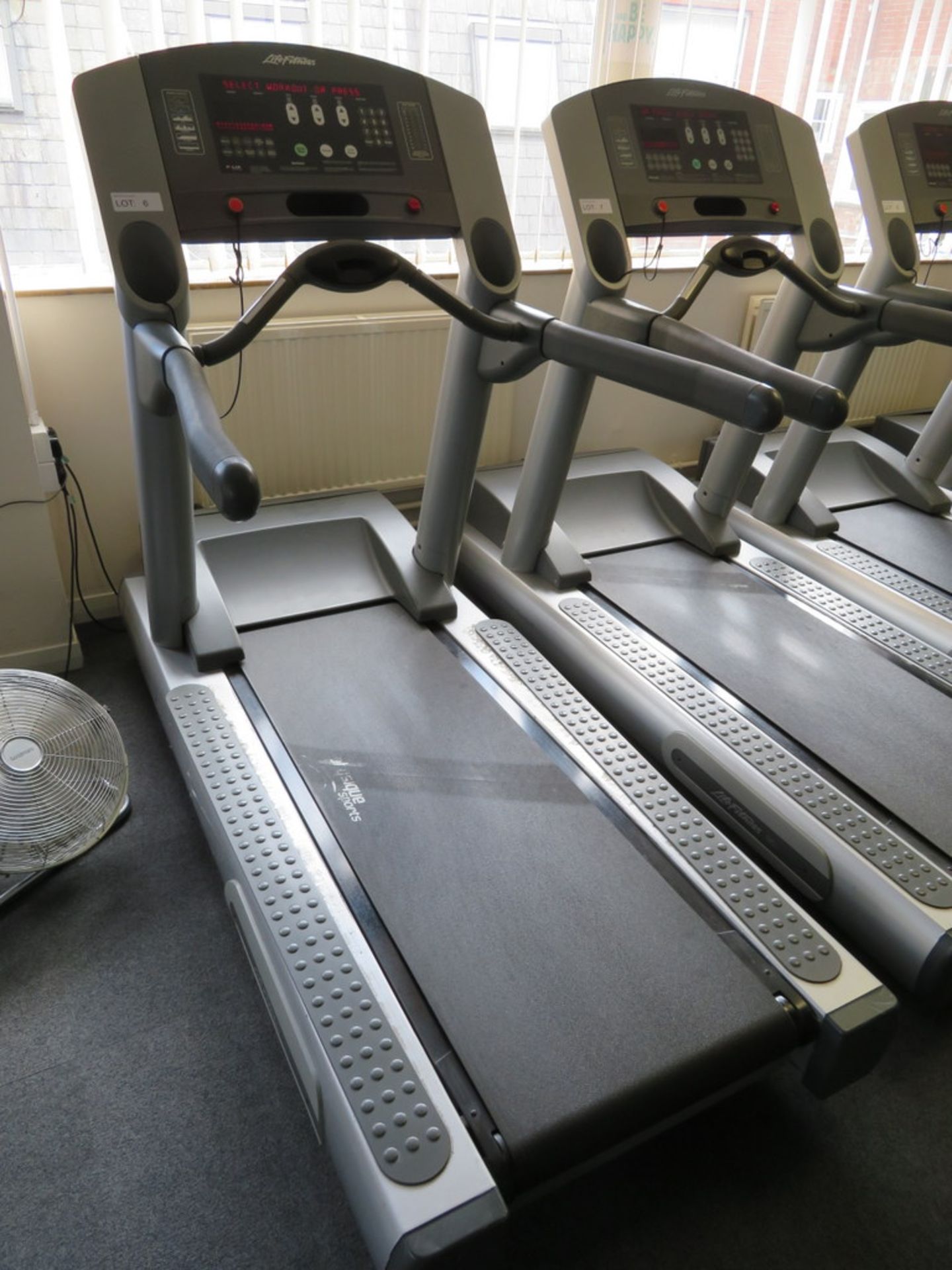 LIFE FITNESS MODEL 95Ti TREADMILL; 2200 X 930 X 1600MM