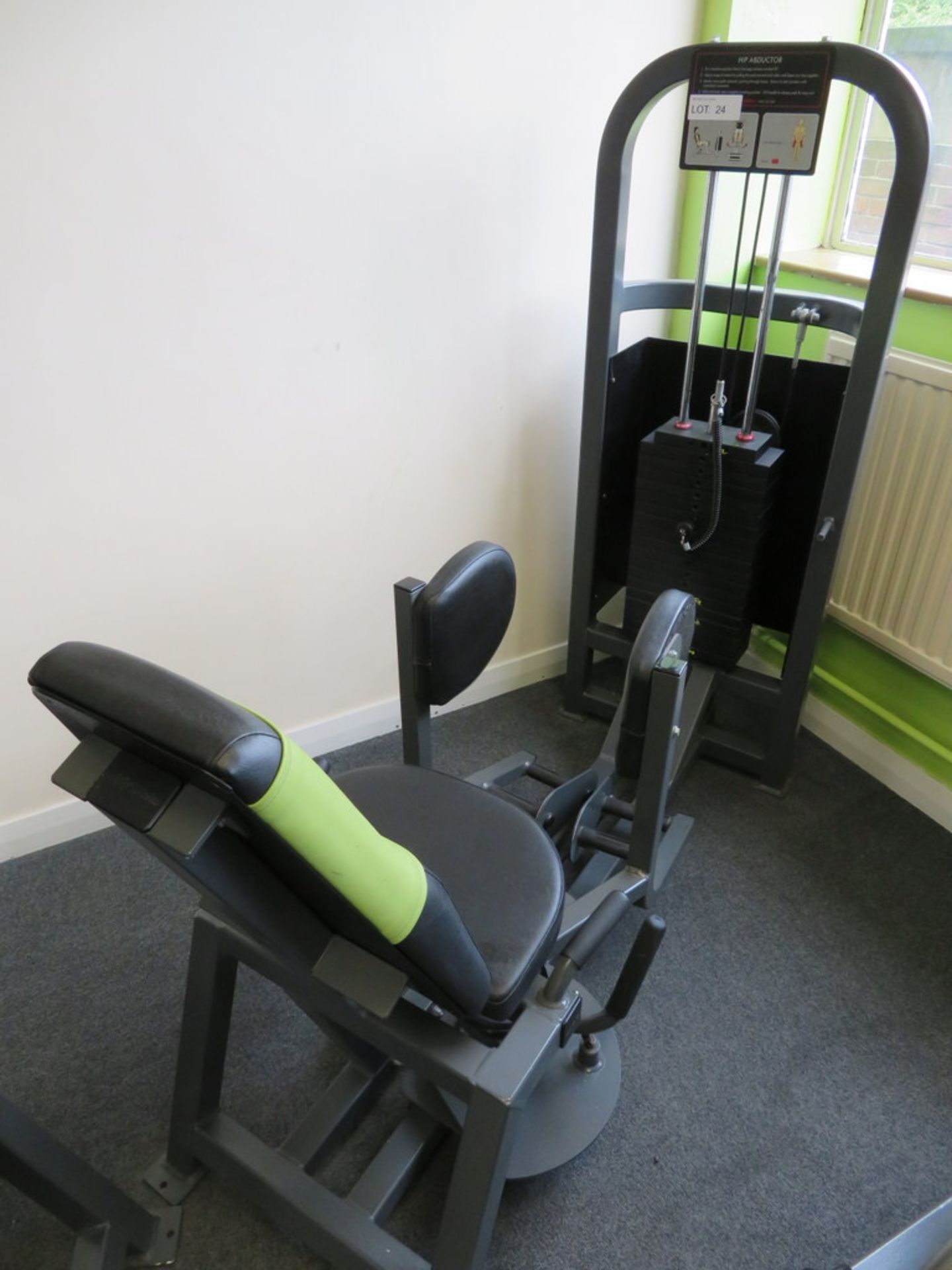 LIFE FITNESS WEIGHT LOADED HIP ABDUCTOR