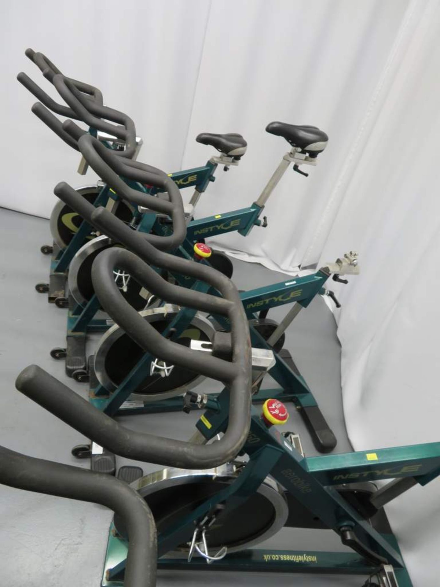 6x InStyle V850 Spin Bike - 1 Missing A Seat. - Image 8 of 9