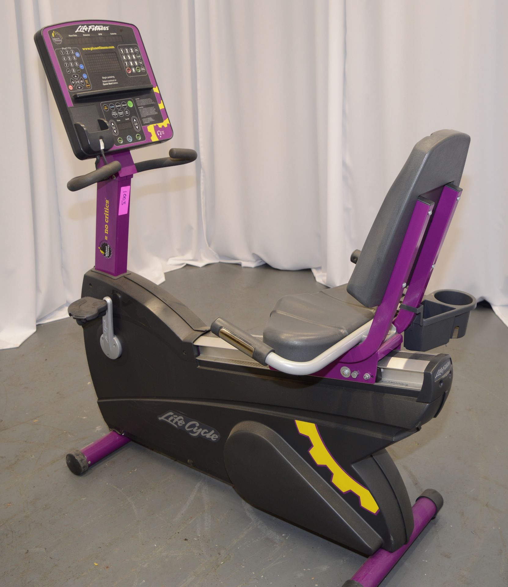 Life Fitness, Model: Integrity CLSR, Recline Exercise Bike, Life Cycle. - Image 3 of 6