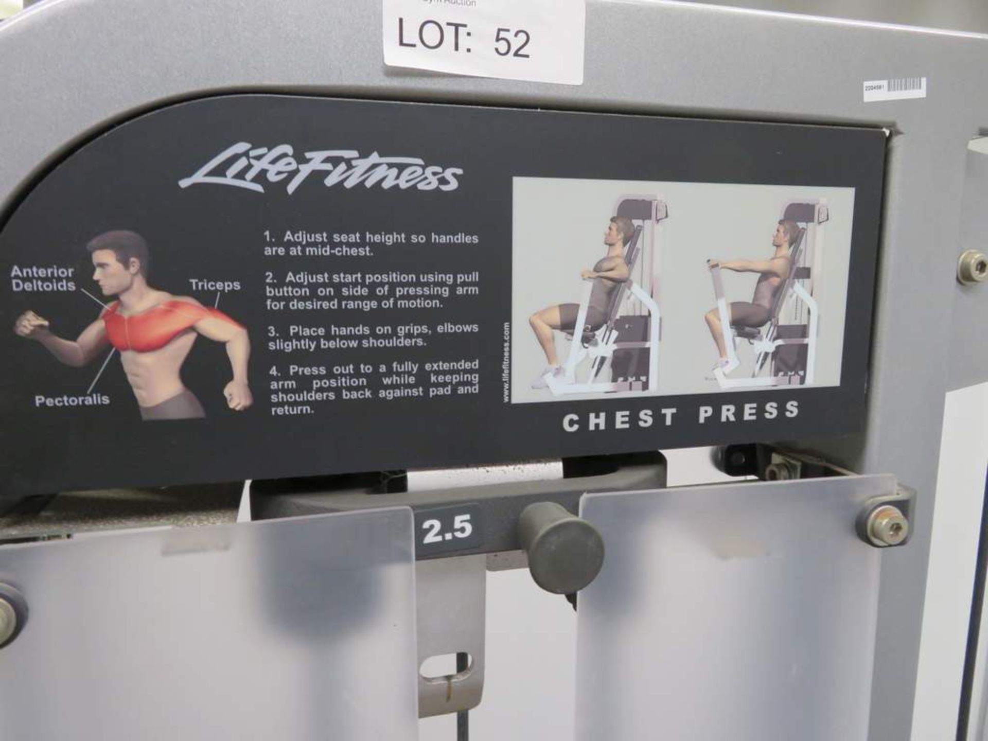 Life Fitness Selection Series Chest Press Machine. - Image 6 of 8