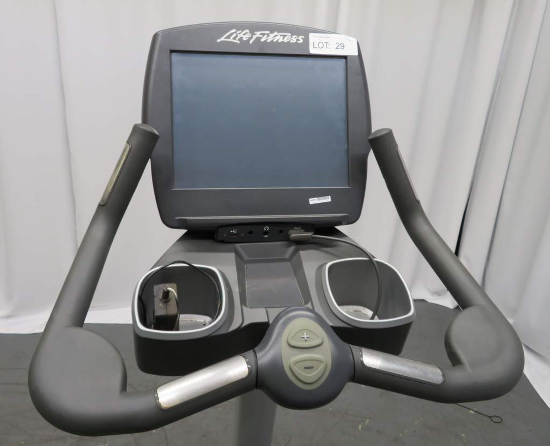 Life Fitness, Model: 95c Lifecycle, Upright Exercise Bike. - Image 5 of 7