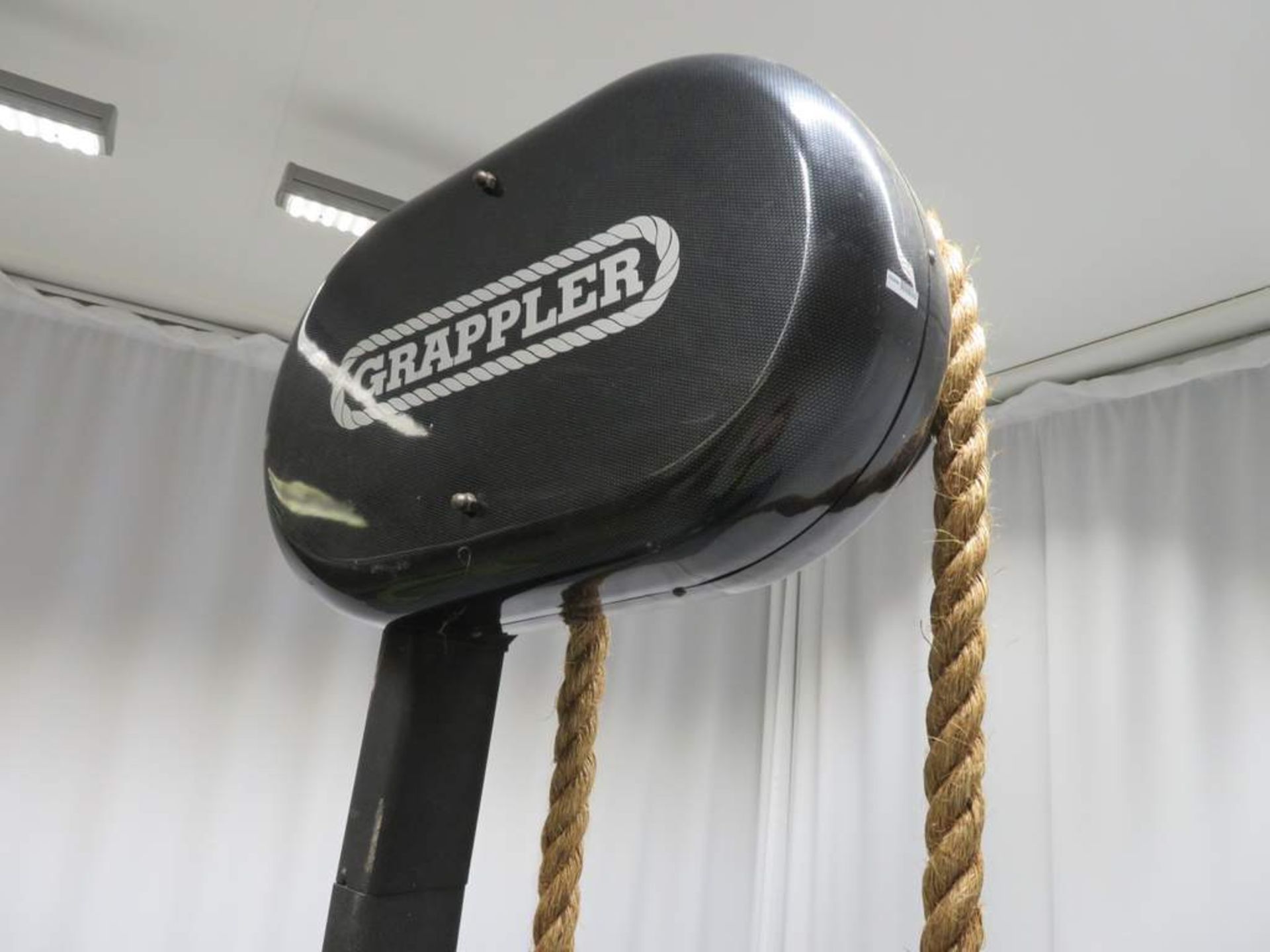 Grappler - Rope Pull Exercise Station, Self Powered Display Console. - Image 5 of 9