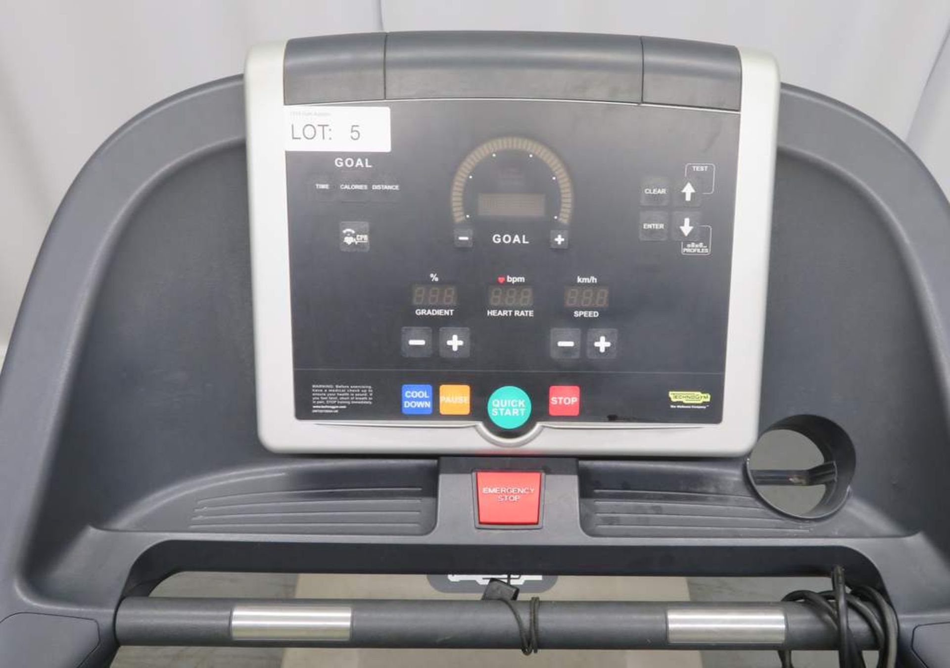 Technogym Model: Run 500 Treadmill. - Image 4 of 7