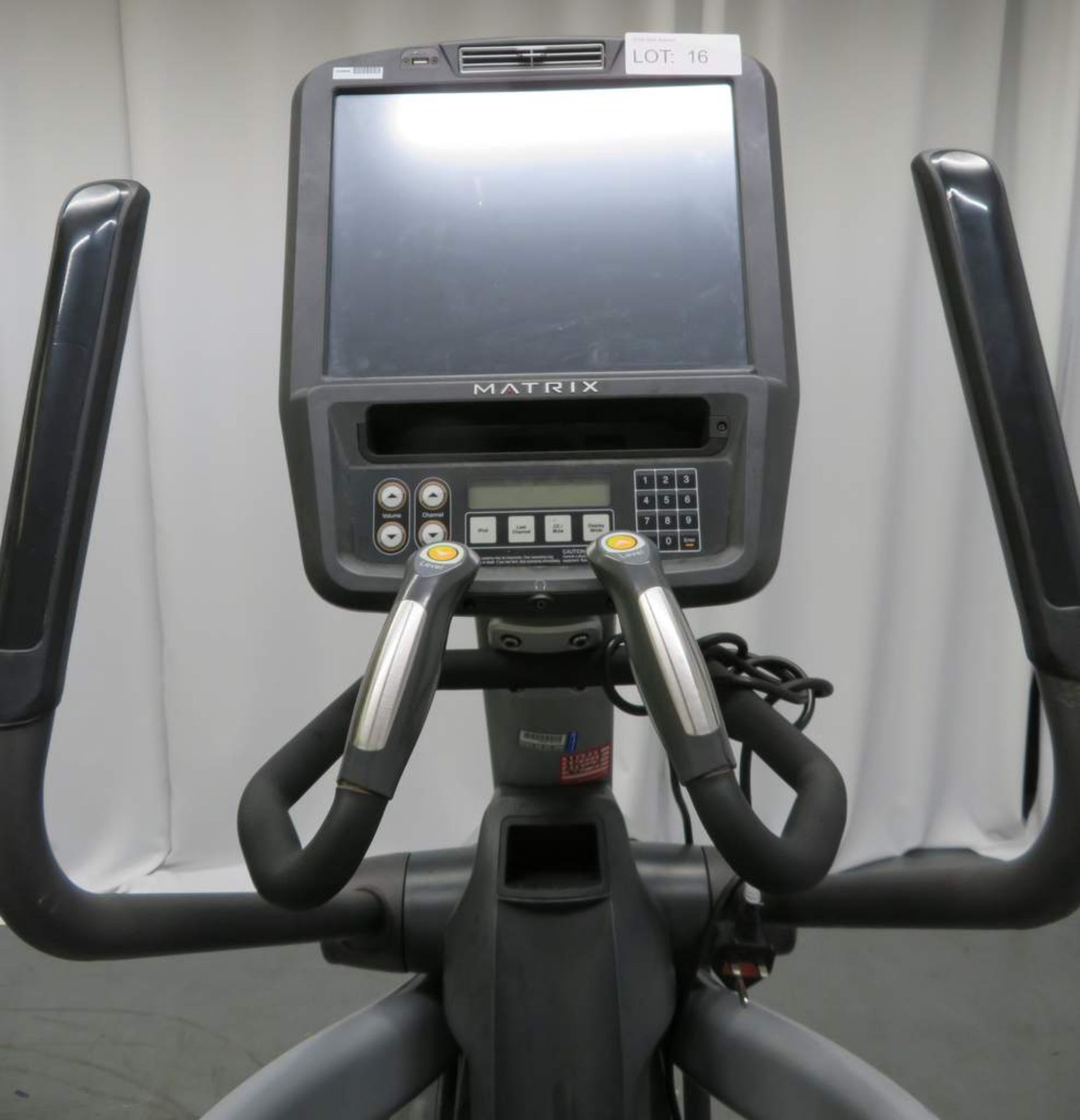 Matrix Model: 7XE, Suspension Elliptical Trainer. - Image 6 of 9