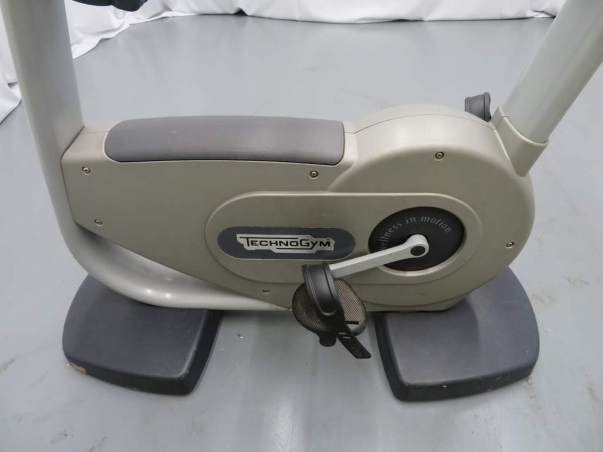 Technogym Model: Excite 700i SP, Exercise Bike. - Image 3 of 7