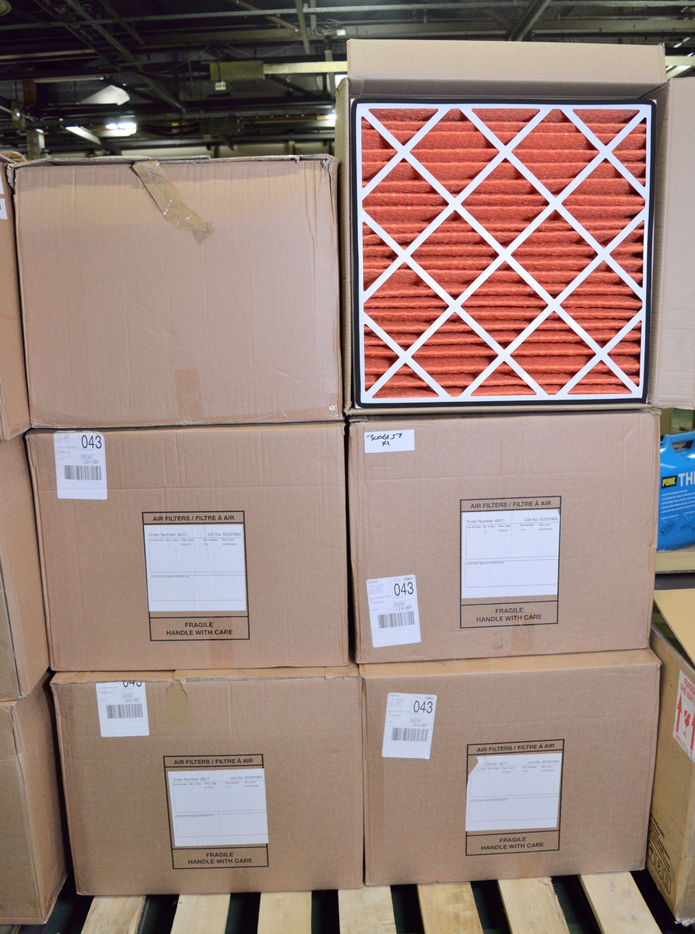 6x Boxes Air Filters 594 x 594 x 95mm.