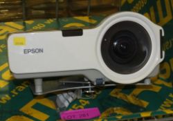 Epson EMP-400W LCD Projector