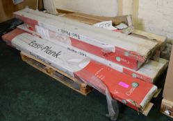 Approx 12x Packs Canadia Easi-Plank Flooring.