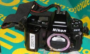 Nikon F90X FILM Camera Body