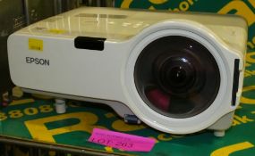 Epson EMP-400W LCD Projector