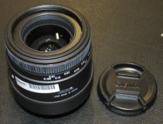 Sigma 50mm 1:2.8 DG Macro Lens