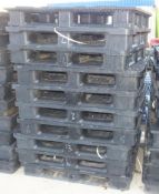 10x Plastic Pallets