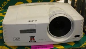 Mitsubishi VLT-XD560LP LCD Projector