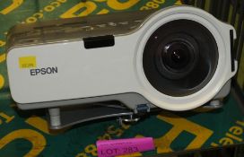 Epson EMP-400W LCD Projector