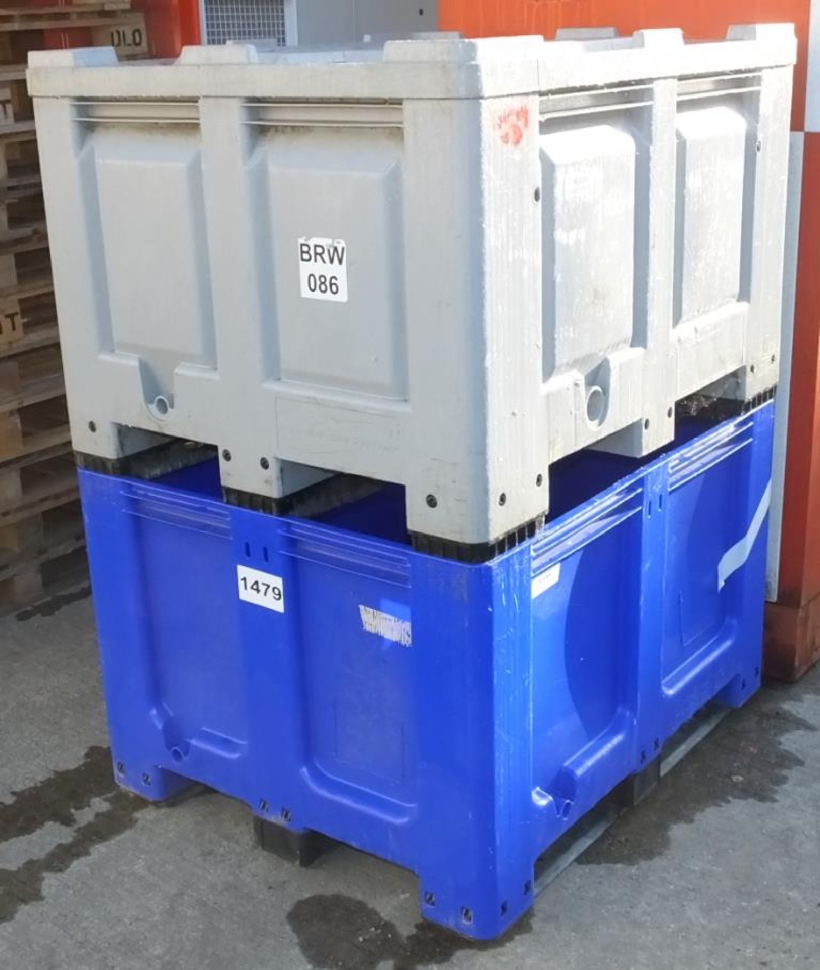 2x Plastic Shipping Case Pallets L1220 x W1020 x H800mm - Only 1 Lid