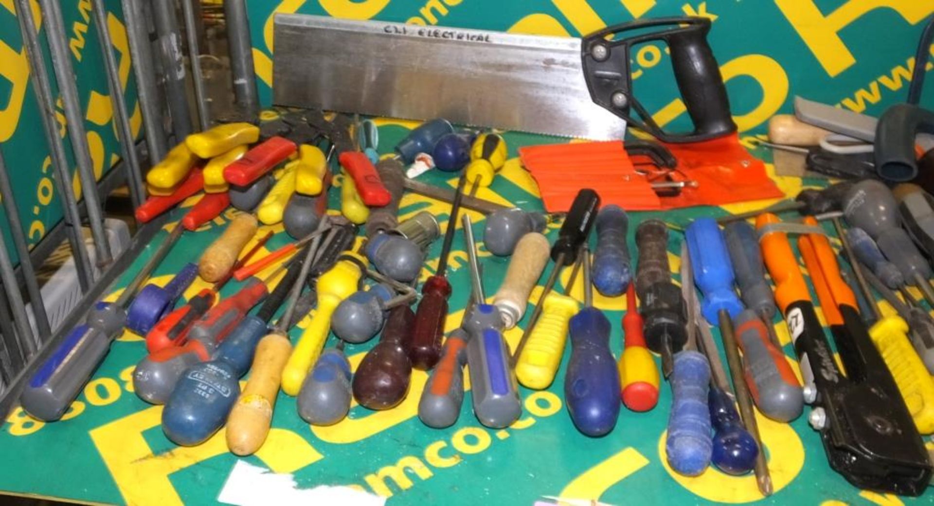 Various Tools - Screwdrivers, Hacksaw, Spanners - Image 2 of 3