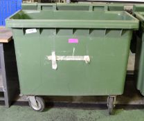 Green Medium Size Tipper Wheelie Bin.