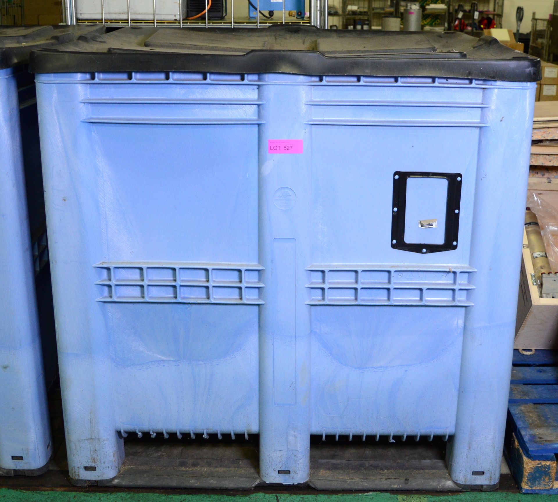 Large Plastic Storage Box W 1300 x D 1200 x H1280mm.