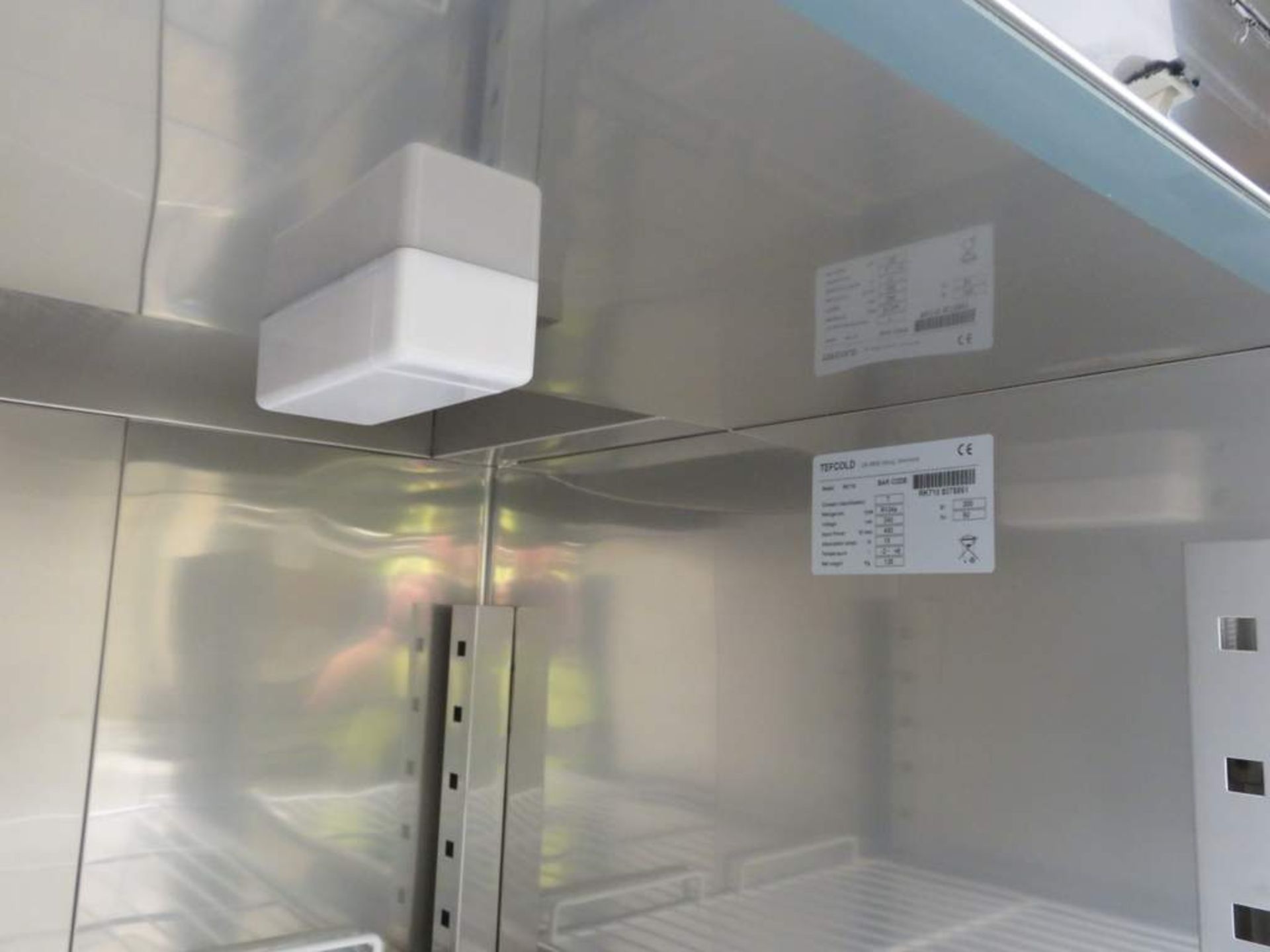 Tefcold Gastro-Line RK710 Fridge. Dimensions: 740x850x2000mm (LxWxH) - Image 7 of 9