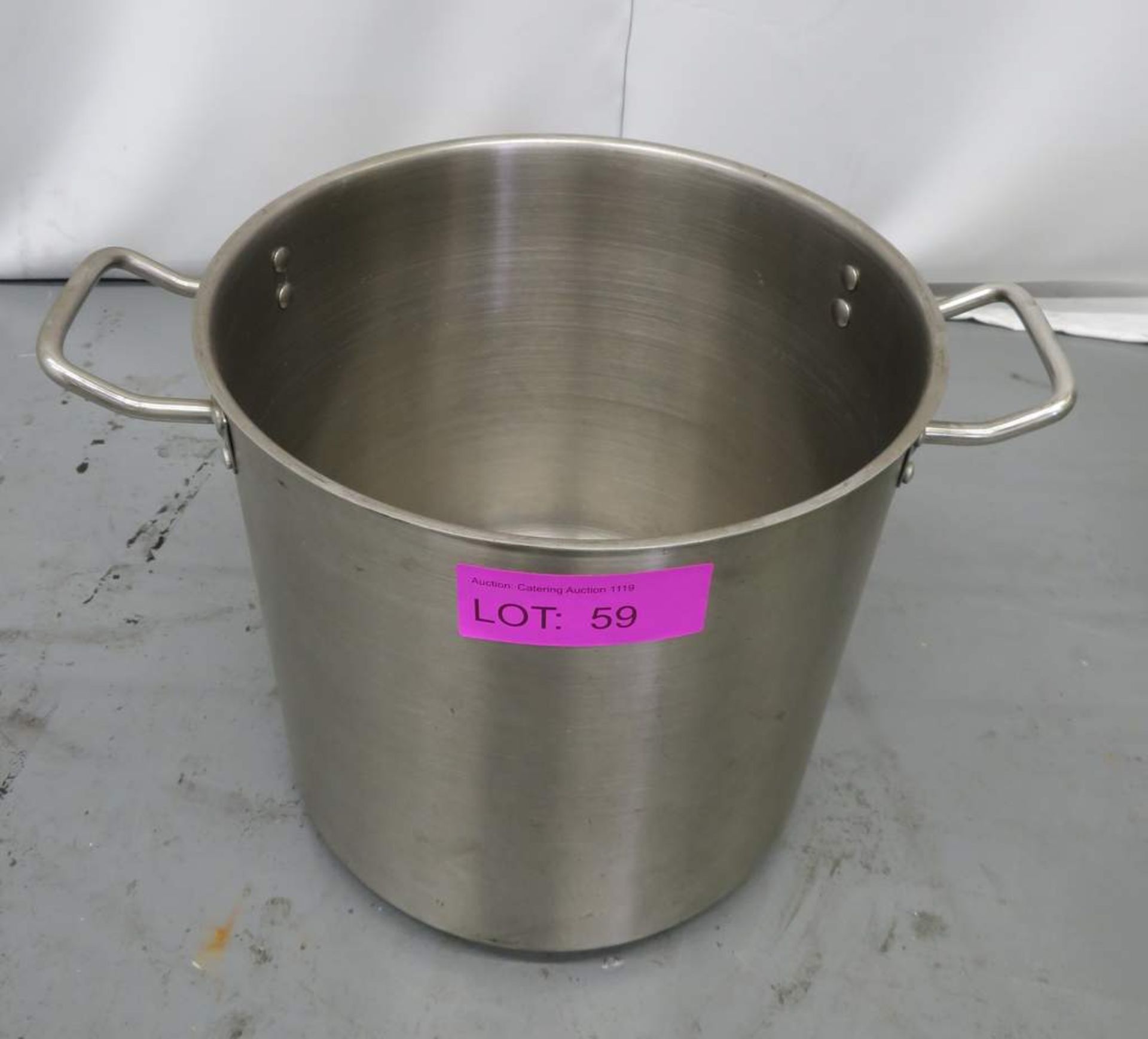 Cooking Pot With Handles. - Image 2 of 2