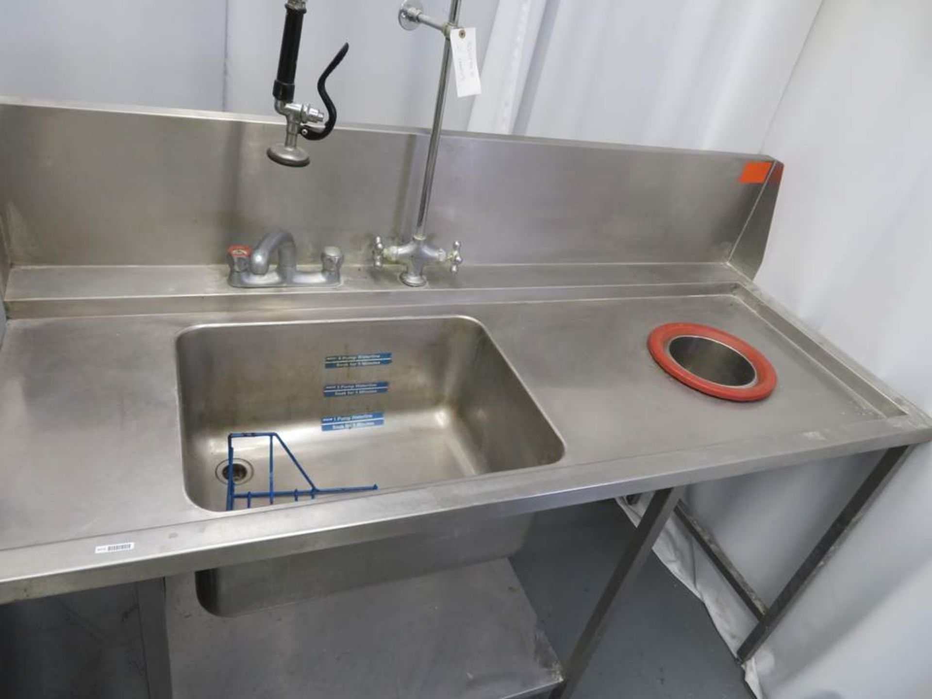 Hobart Dish Washer Complete With Sink & Drainer Table. Dimension: 720x840x1500mm (LxWxH) - Image 8 of 11