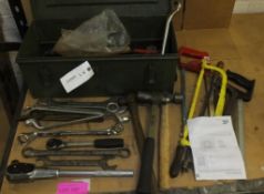 Tool Kit Set in Metal Tool Box