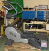 Technogym Wave Exc 700i Lateral Stepper