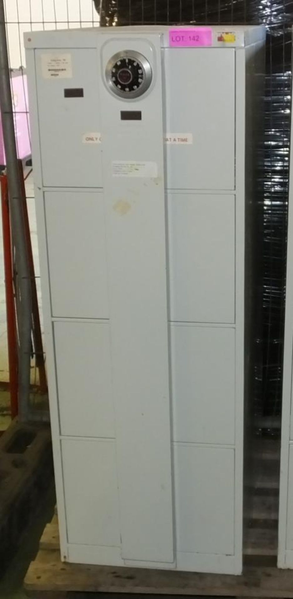 4 Draw Filing Cabinet With Combination Lock & Bar W470 x L700 x H1320mm