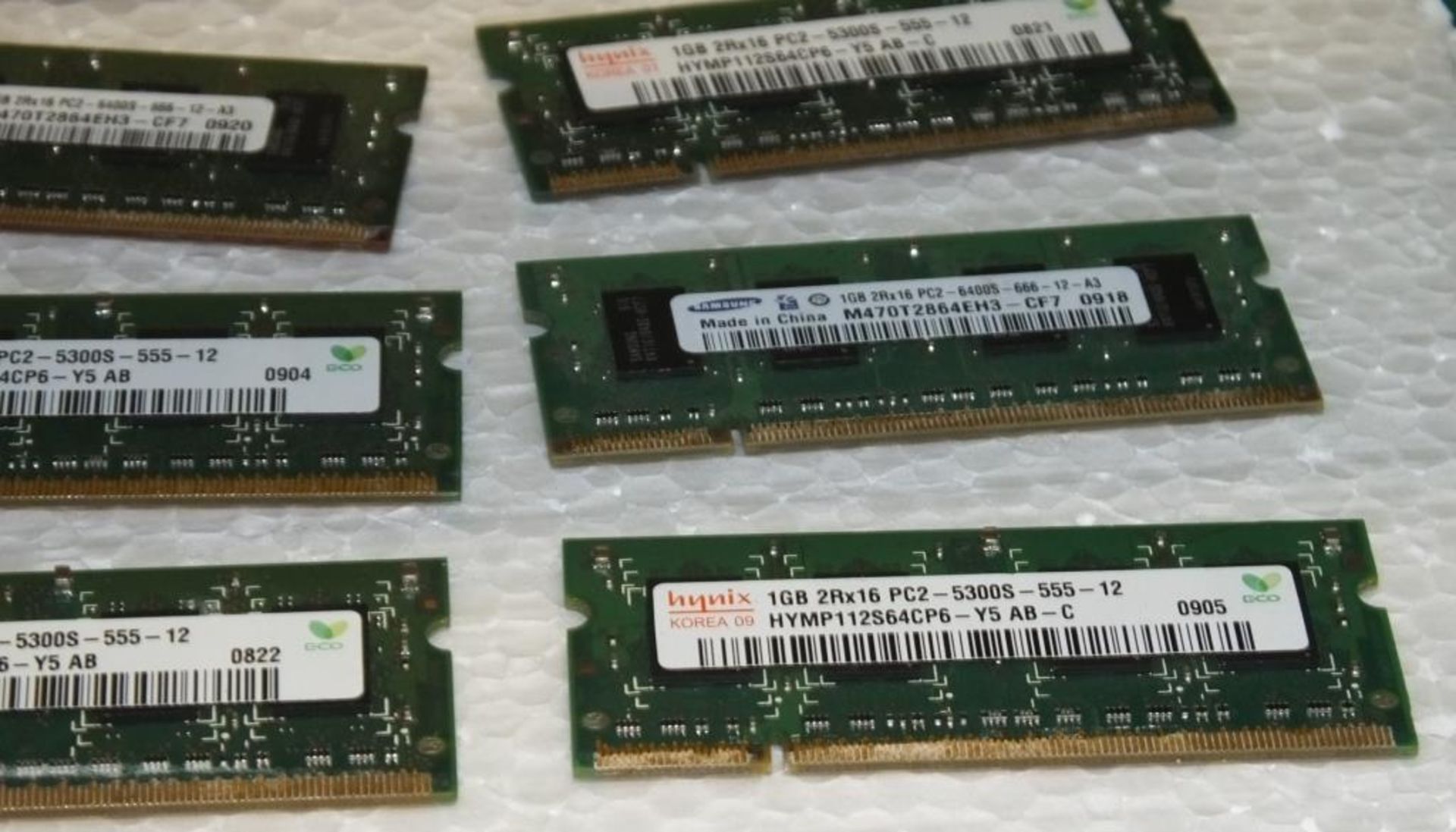 10x 1GB 2Rx 16 PC-2 - 6400S - 666 - 12 - A3 - Image 2 of 2