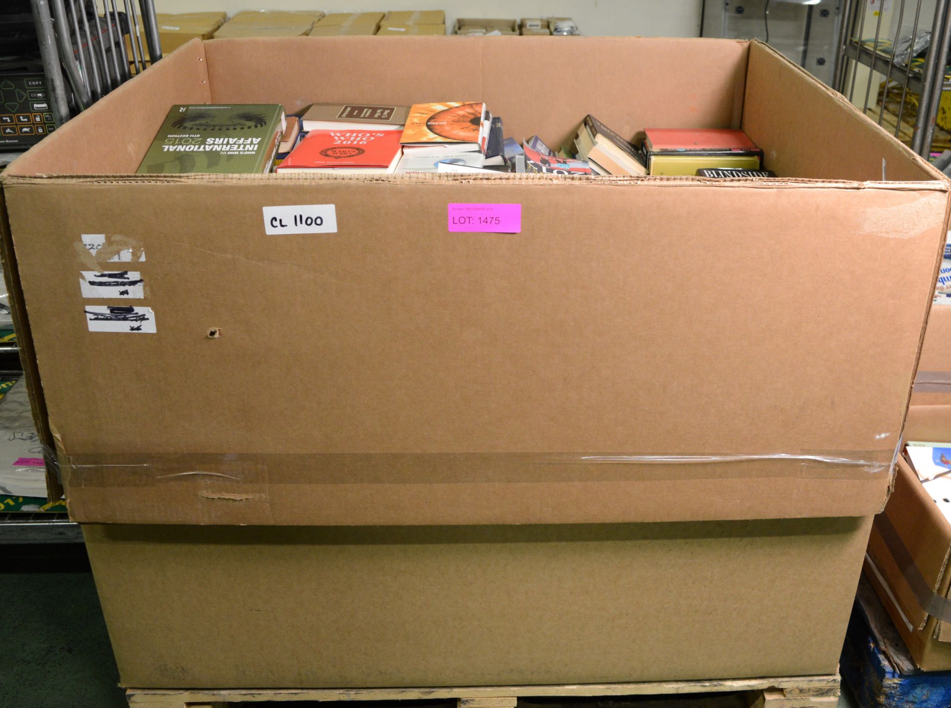 Pallet of Mixed Books.