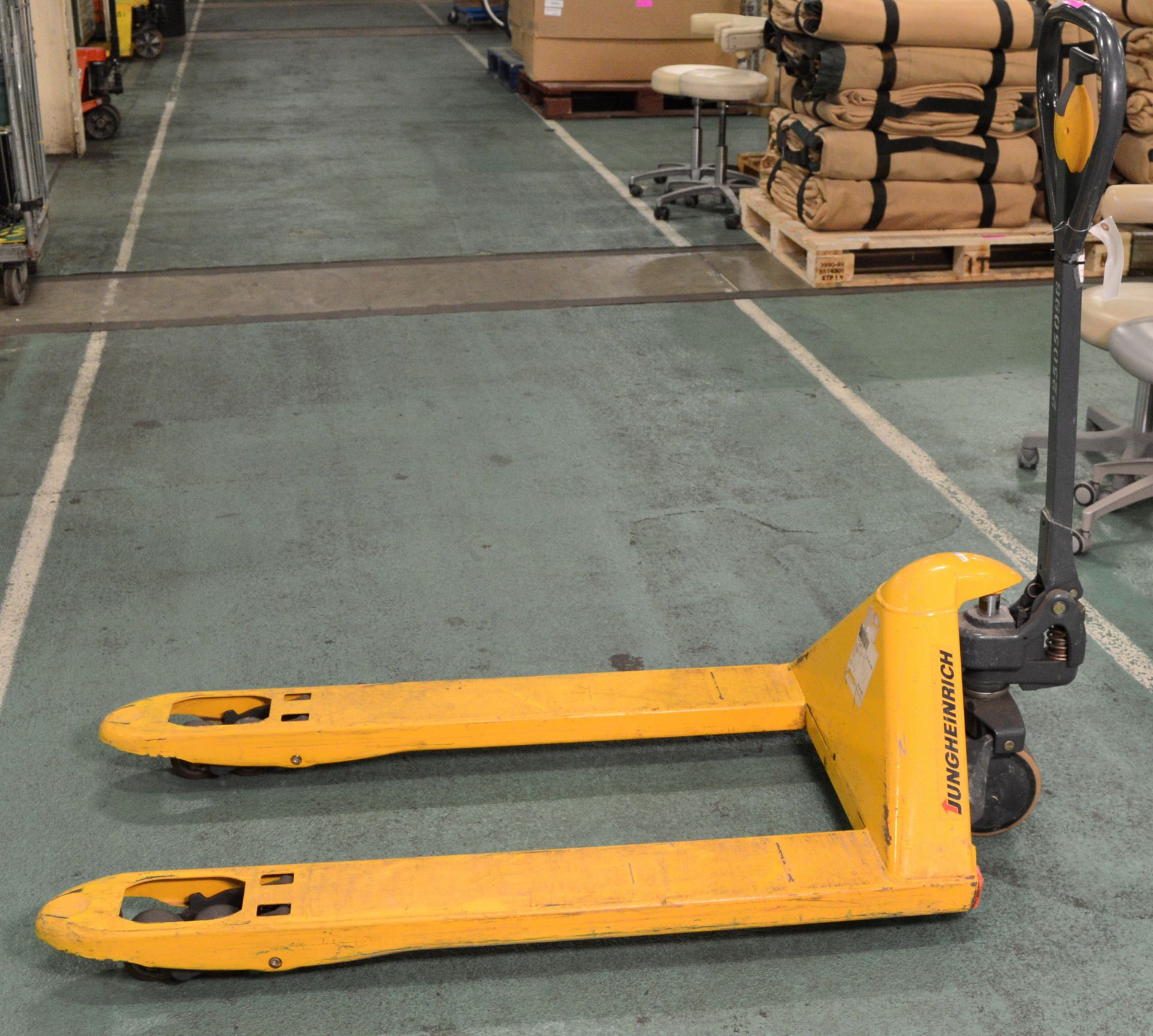 Jungheinrich Pallet Truck