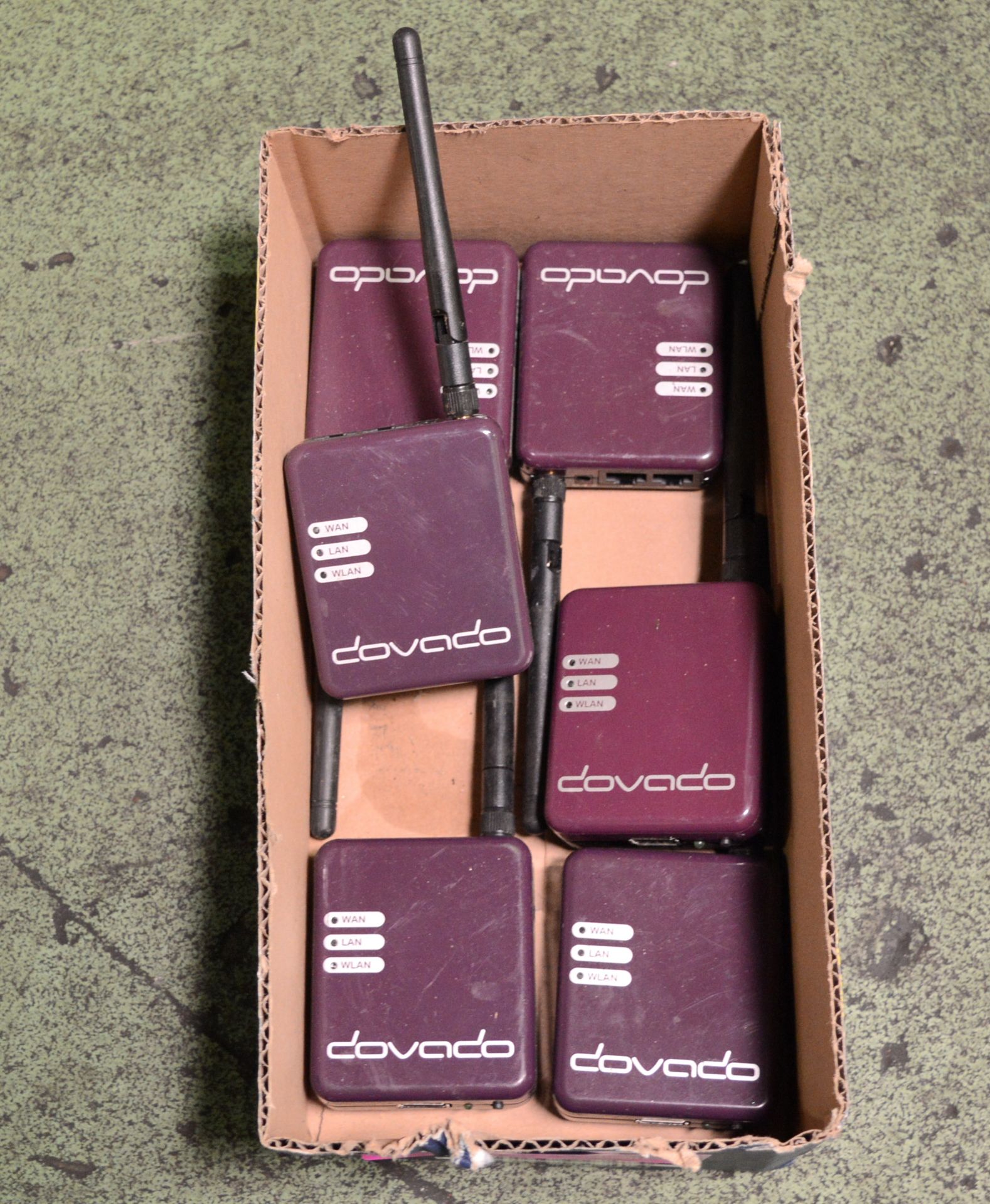 12x Dovado TINY Mobile Broadband Routers.