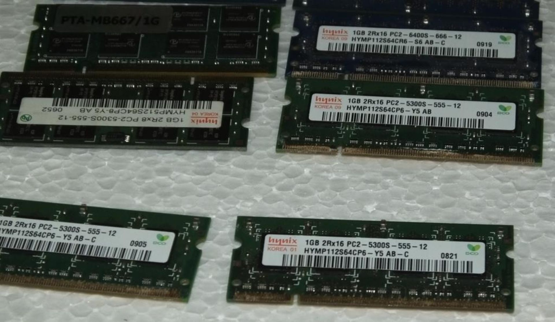 10x 1GB 2Rx 16 PC2 - 5300S - 555 - 12 - Image 2 of 2