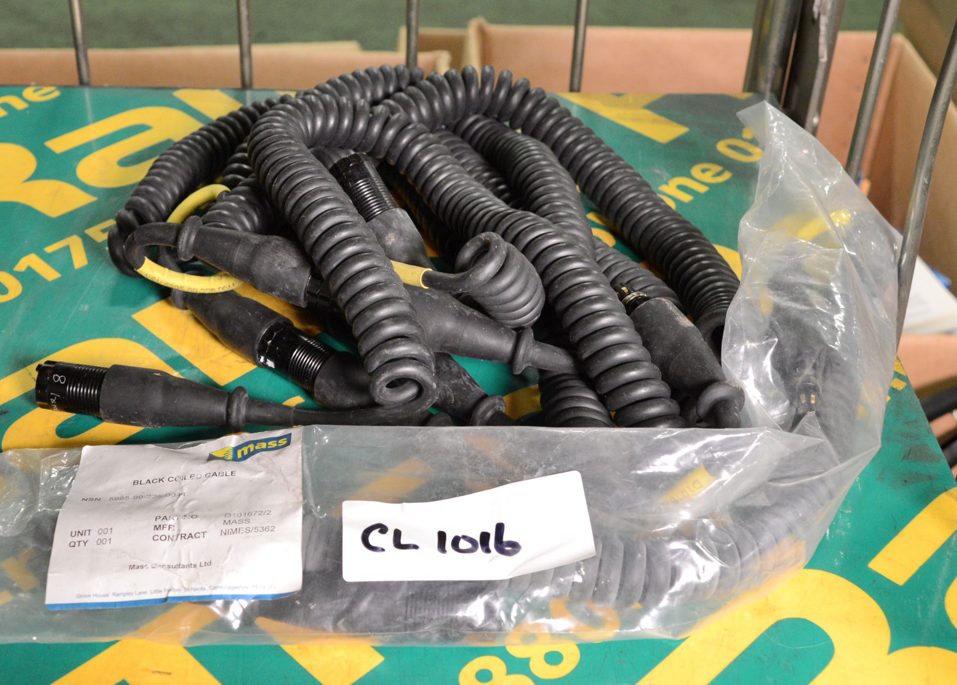 6x Black Coiled Extension Cables.